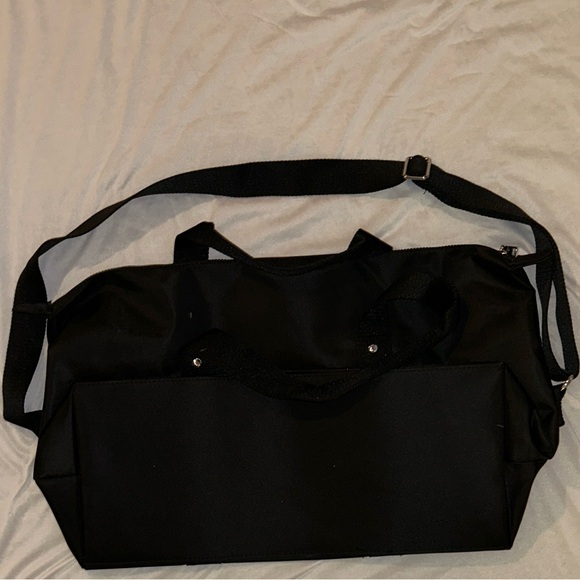 Coach Fragrance Black Nylon Duffle Bag Weekender Gym Bag – NWOT - Picture 5 of 5